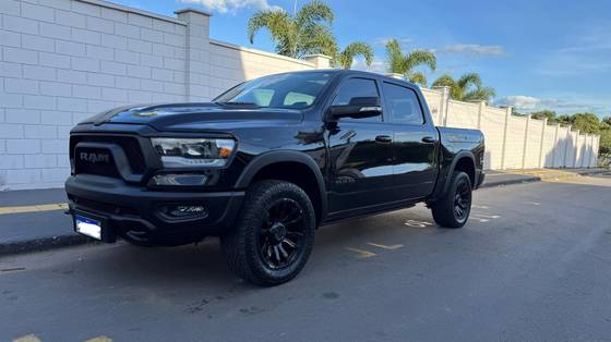 RAM 1500 5.7 V8 GASOLINA REBEL CD 4X4 AUTOMÁTICO